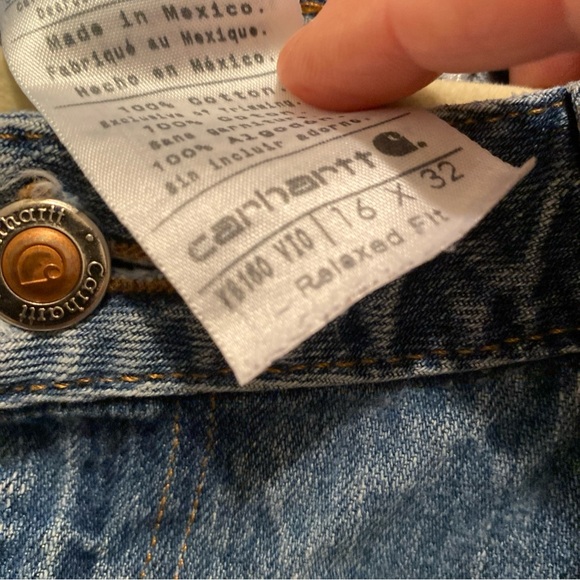 CARHARTT Women’s Jeans “Relax Fit” Size 16x32” Straight Leg Med/Wash EUC - Picture 5 of 6